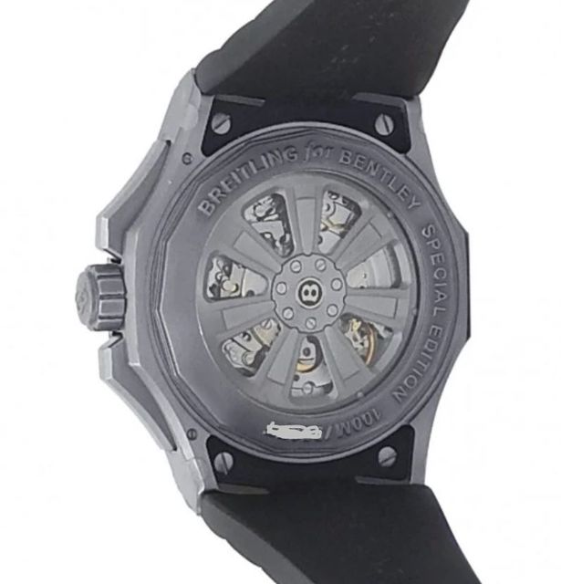 Breitling Bentley GMT EB0432 Image 3